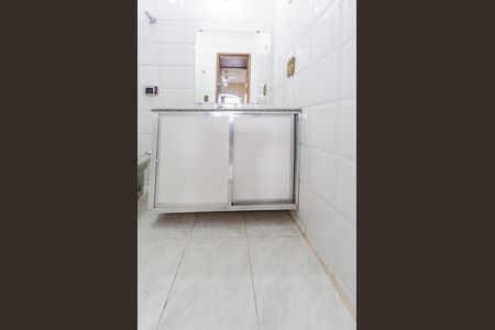 Casa para alugar com 360m², 5 quartos e 2 vagasBanheiro suíte