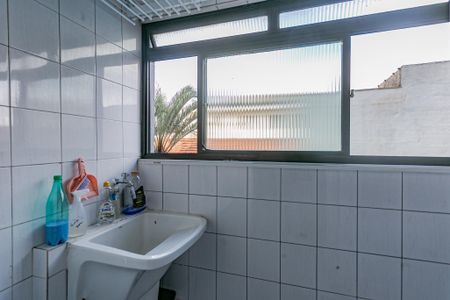 Apartamento para alugar com 65m², 2 quartos e 1 vaga Apartamento para alugar com 65m², 2 quartos e 1 vagaÁrea de Serviço