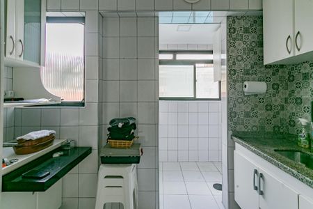 Apartamento para alugar com 65m², 2 quartos e 1 vaga Apartamento para alugar com 65m², 2 quartos e 1 vagaCozinha