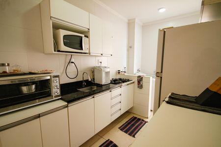 Apartamento para alugar com 65m², 2 quartos e 1 vaga Apartamento para alugar com 65m², 2 quartos e 1 vagaCozinha
