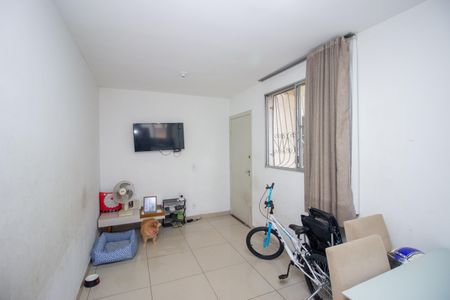 Sala de apartamento à venda com 2 quartos, 49m² em Kennedy, Contagem