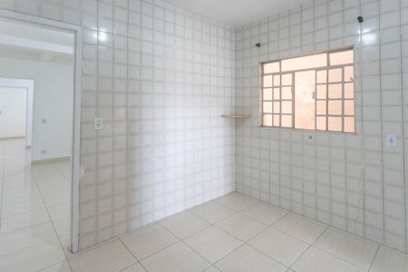 Casa para alugar com 100m², 2 quartos e sem vaga