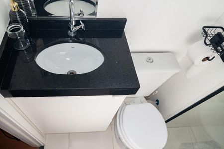 Studio para alugar com 24m², 1 quarto e sem vaga Studio para alugar com 24m², 1 quarto e sem vagaBanheiro social