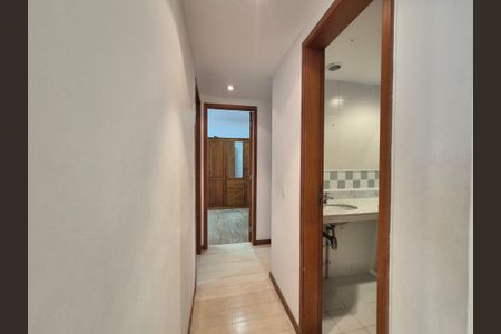 Apartamento à venda com 92m², 3 quartos e 1 vagaCorredor 