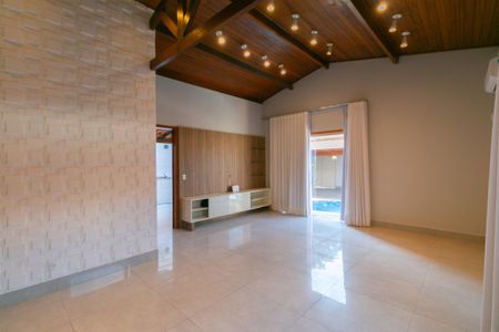Casa à venda com 360m², 3 quartos e 4 vagasSala