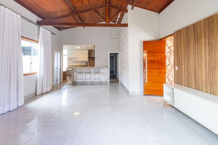sala de casa à venda com 4 quartos, 360m² em Serrano, Belo Horizonte