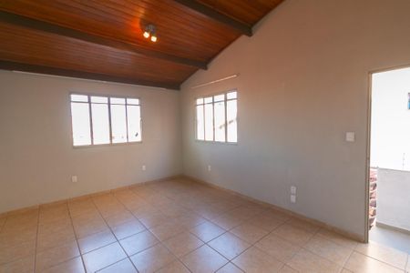 Casa à venda com 360m², 3 quartos e 4 vagasÁrea comum