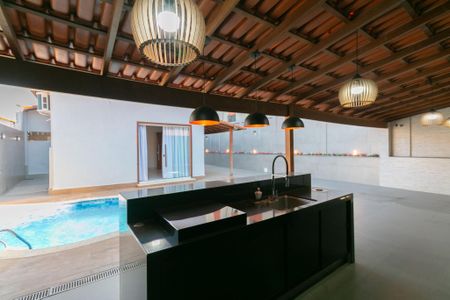 Casa à venda com 360m², 3 quartos e 4 vagasÁrea comum