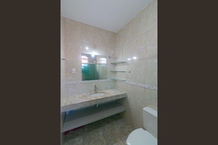 Casa à venda com 360m², 3 quartos e 4 vagasBanheiro da Suíte