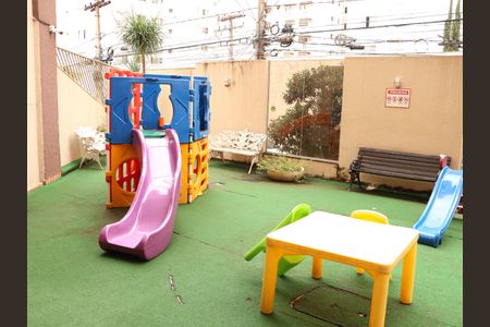 Apartamento para alugar com 60m², 2 quartos e 1 vagaÁrea comum - Playground