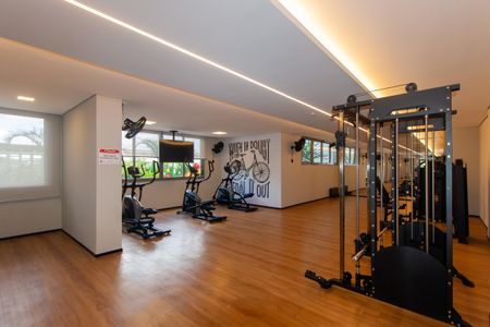 Apartamento para alugar com 77m², 2 quartos e 1 vaga Apartamento para alugar com 77m², 2 quartos e 1 vagaÁrea comum - Academia