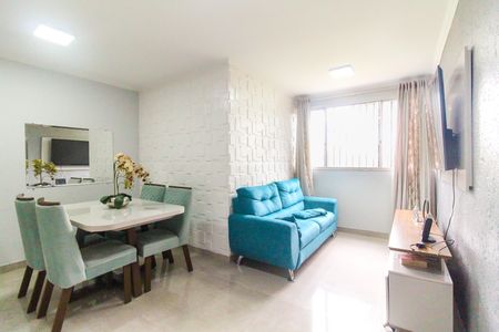 Sala de apartamento à venda com 3 quartos, 59m² em Itaquera, São Paulo