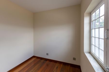 Casa à venda com 200m², 4 quartos e 2 vagasQuarto 1