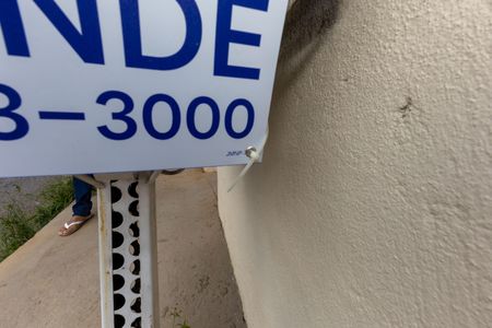 Casa à venda com 200m², 4 quartos e 2 vagasPlaca com Código