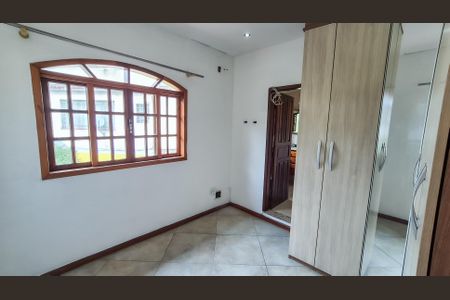 Casa à venda com 150m², 3 quartos e 1 vagaQuarto 3 - 2° andar - suíte 