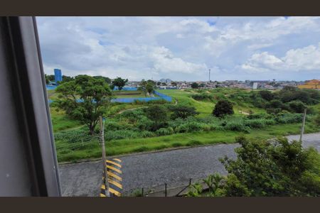 Apartamento para alugar com 2 quartos, 52m² em Morro Branco, Itaquaquecetuba