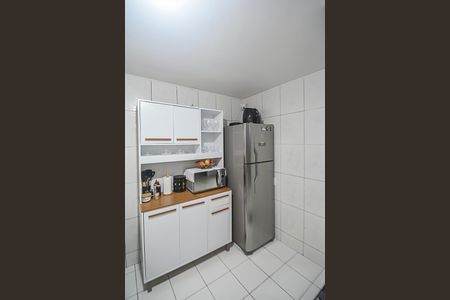 Apartamento para alugar com 2147483650m², 2 quartos e 1 vaga Apartamento para alugar com 2147483650m², 2 quartos e 1 vagaCozinha e Área de Serviço