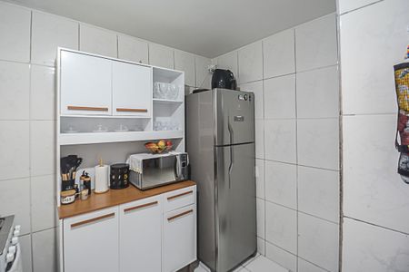 Apartamento para alugar com 2147483650m², 2 quartos e 1 vaga Apartamento para alugar com 2147483650m², 2 quartos e 1 vagaCozinha e Área de Serviço