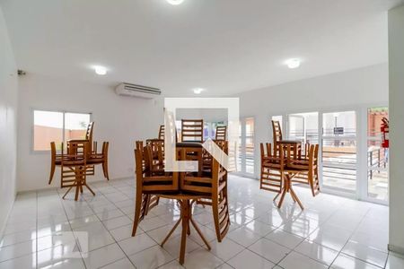 Apartamento para alugar com 49m², 2 quartos e 1 vagaÁrea comum - Salão de festas