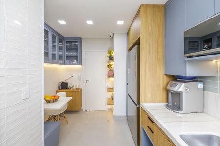 Apartamento à venda com 109m², 2 quartos e 2 vagas Apartamento à venda com 109m², 2 quartos e 2 vagasCozinha