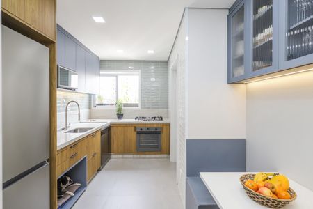 Cozinha de apartamento para alugar com 2 quartos, 109m² em Itaim Bibi, São Paulo
