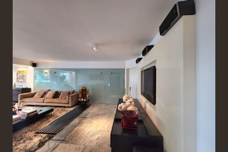 Apartamento à venda com 177m², 4 quartos e 4 vagasSala