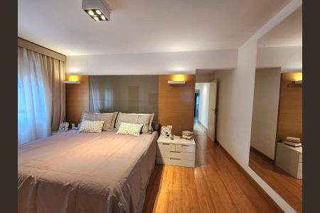 Apartamento à venda com 177m², 4 quartos e 4 vagasQuarto Suíte 