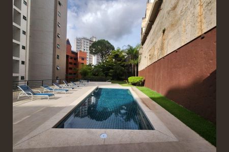 Apartamento à venda com 177m², 4 quartos e 4 vagasPiscina 
