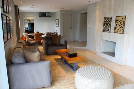 Apartamento à venda com 2 quartos, 134m² em Santa Cecilia, São Paulo