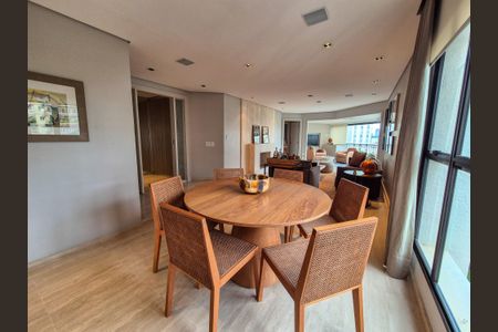 Apartamento à venda com 134m², 2 quartos e 2 vagas