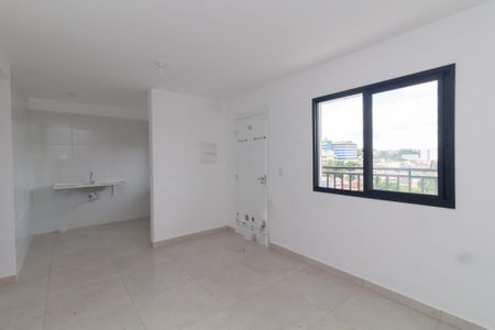 Sala de apartamento para alugar com 2 quartos, 43m² em Itaquera, São Paulo