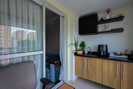 Apartamento à venda com 68m², 3 quartos e 2 vagasVaranda