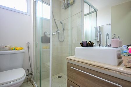 Apartamento à venda com 68m², 3 quartos e 2 vagasBanheiro Suíte