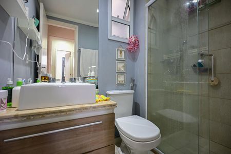 Apartamento à venda com 68m², 3 quartos e 2 vagasBanheiro