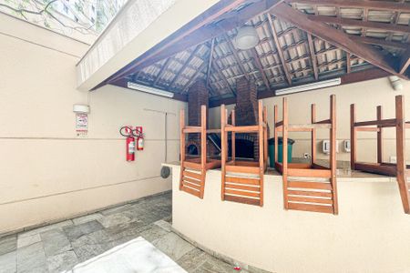 Apartamento à venda com 117m², 3 quartos e 2 vagasÁrea comum - Churrasqueira