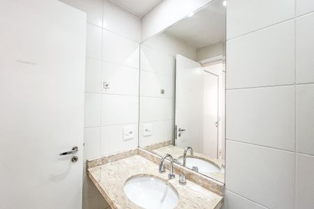 Apartamento à venda com 117m², 3 quartos e 2 vagasBanheiro da Suíte 3