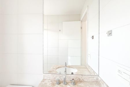 Apartamento à venda com 117m², 3 quartos e 2 vagasBanheiro da Suíte 2