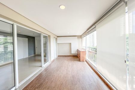 Apartamento à venda com 117m², 3 quartos e 2 vagasSacada