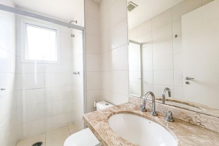 Apartamento à venda com 117m², 3 quartos e 2 vagasBanheiro da Suíte 2
