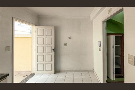 Casa de condomínio à venda com 72m², 2 quartos e 1 vaga Casa de condomínio à venda com 72m², 2 quartos e 1 vagaCozinha