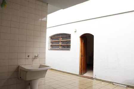 Casa para alugar com 250m², 3 quartos e 4 vagasLavanderia e Churrasqueira