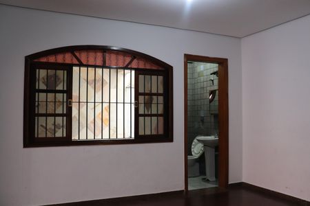 Sala de Jantar de casa para alugar com 3 quartos, 250m² em São Lucas, São Paulo