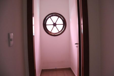 Casa para alugar com 250m², 3 quartos e 4 vagasCorredor