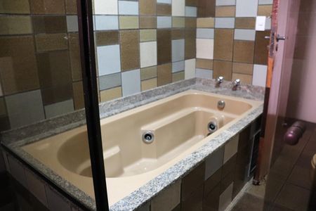 Casa para alugar com 250m², 3 quartos e 4 vagasBanheiro da Suíte