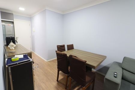 Sala de apartamento para alugar com 2 quartos, 49m² em Jardim Roberto, Osasco