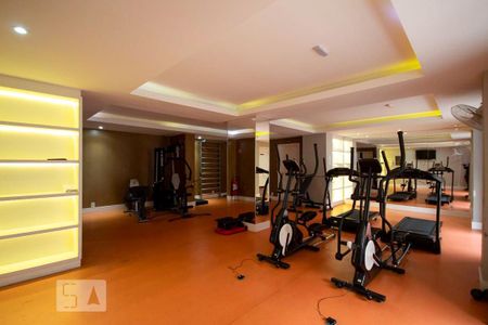 Apartamento para alugar com 49m², 2 quartos e 1 vaga Apartamento para alugar com 49m², 2 quartos e 1 vagaÁrea comum - Academia