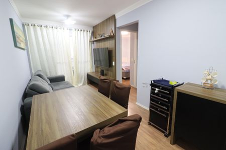 Sala de apartamento para alugar com 2 quartos, 49m² em Jardim Roberto, Osasco