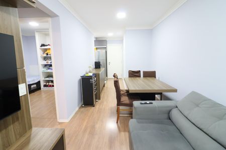 Sala de apartamento para alugar com 2 quartos, 49m² em Jardim Roberto, Osasco