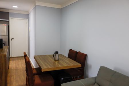 sala de apartamento para alugar com 2 quartos, 49m² em Jardim Roberto, Osasco