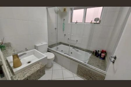 Foto 17 de casa à venda com 4 quartos, 170m² em Vila Santo Estefano, São Paulo